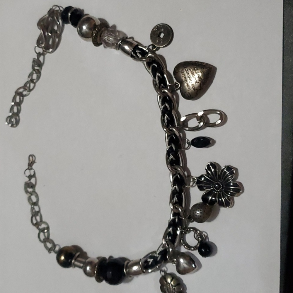Multi pendant necklace